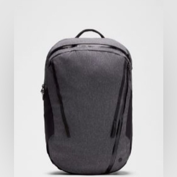 NWT Lululemon Core backpack - Picture 1 of 9